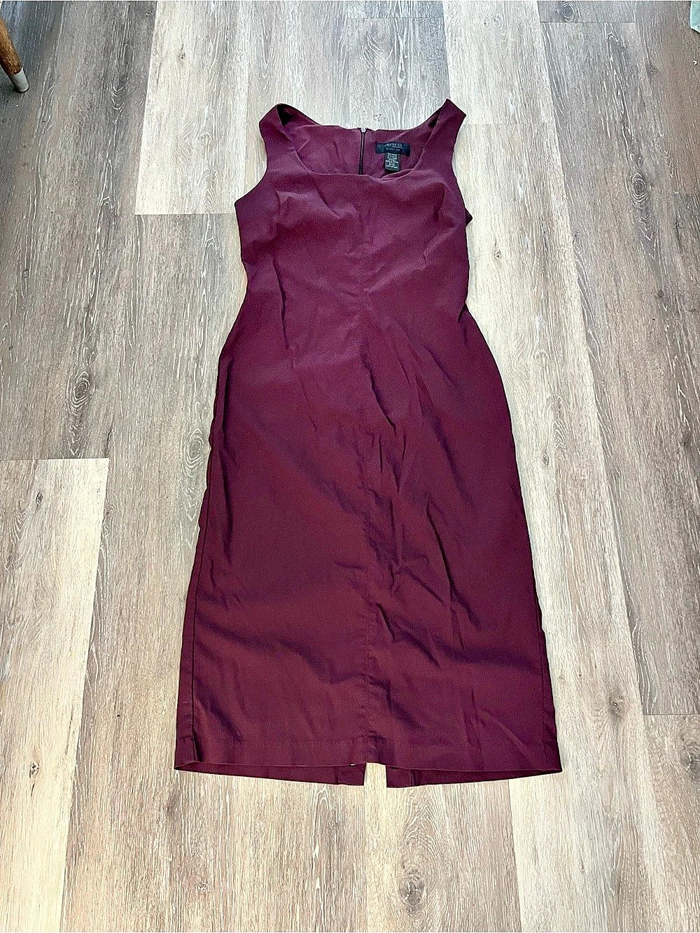 Vintage Express World Brand Womens Dress Size 9/10 Burgundy Sheath Square Neck